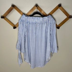 NWT H&M off the shoulder top sz 4